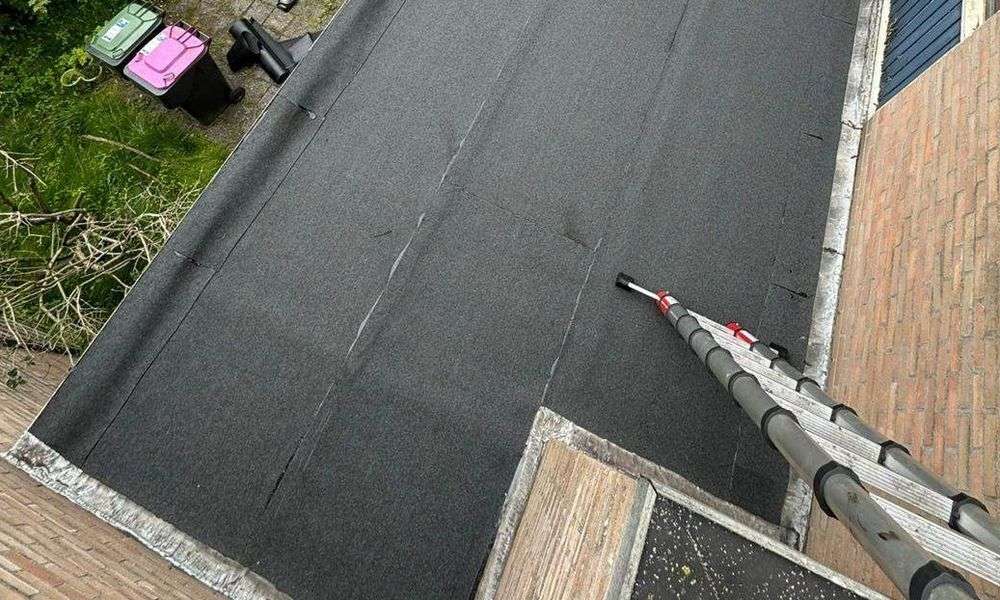 Plat dak geplaatst door dakdekker in Bloemendaal Plat dak geplaatst door dakdekker in Bloemendaal